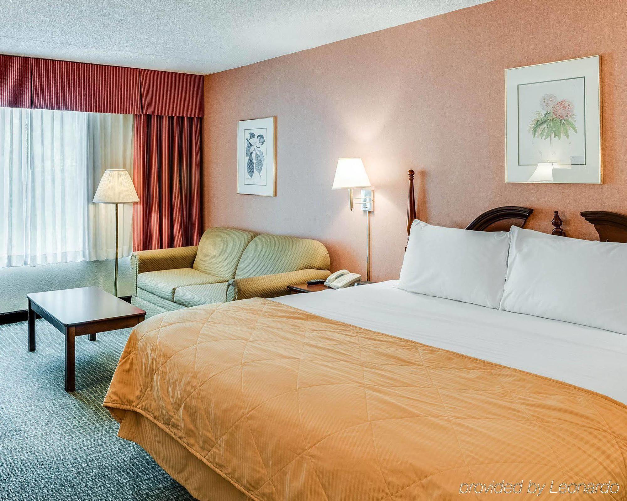 Clarion Inn Fairmont Ngoại thất bức ảnh